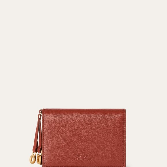 Loro Piana | Women's Extra Bifold Card Holder Grained Calfskin Deep Kummel Colo - Picture 5 of 6